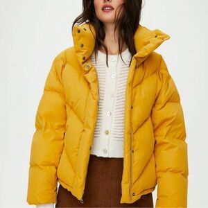 Aritzia Wilfred Yellow Cloud Puff Puffer Jacket